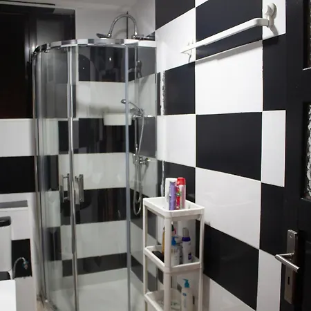 Pansiyon Habitacao Essencial - Away From *