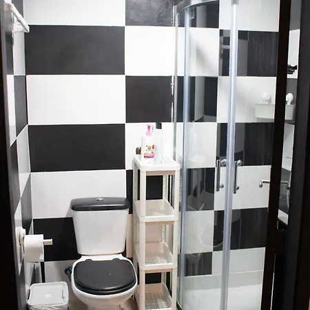 Habitacao Essencial - Away From Homestay