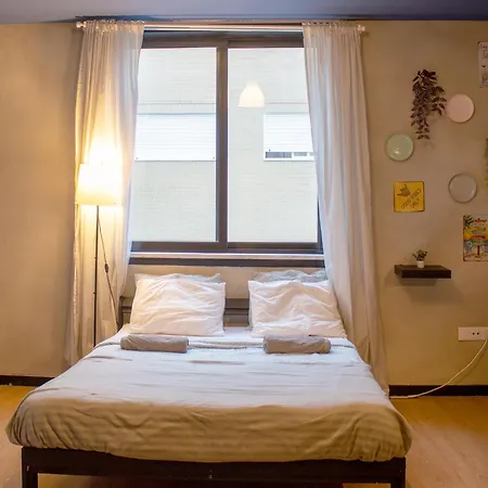 Habitacao Essencial - Away From Homestay *