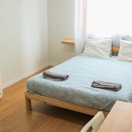 Homestay Habitacao Essencial - Away From